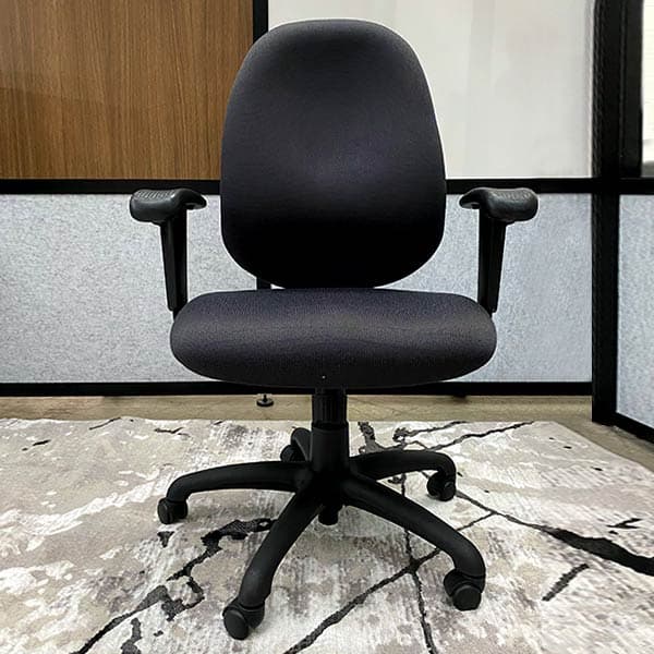 Kancelarijska stolica